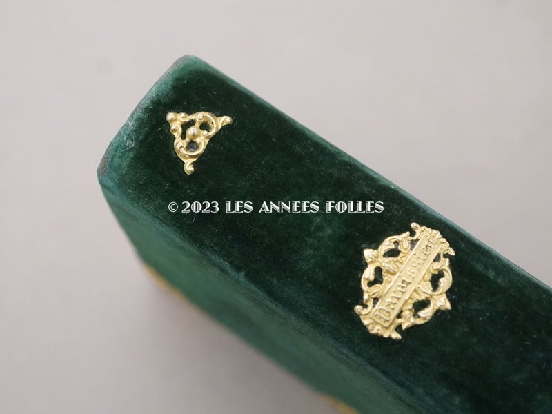 画像5: 1825年 アンティーク ミサ典書 グリーンのベルベット キリストの留め金