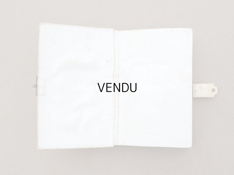 画像6: 1897年 アンティーク 薔薇のリース  ミサ典書 セルロイド製