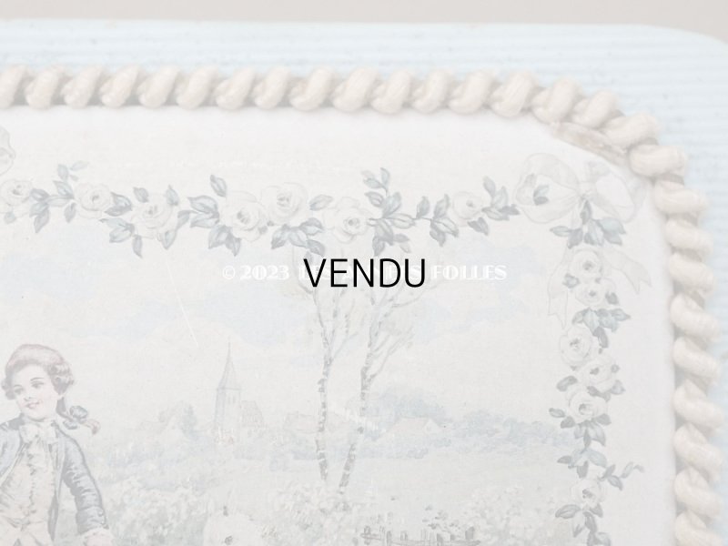 画像8: アンティーク リボンが結ばれた バテムのお菓子箱 パウダーブルー