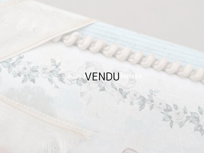 画像7: アンティーク リボンが結ばれた バテムのお菓子箱 パウダーブルー