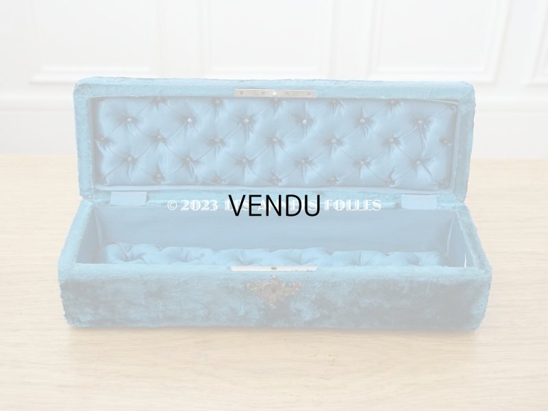 画像11: アンティーク ベルベットのグローブボックス ジュエリーケース スモーキーブルー　シルク製クッション