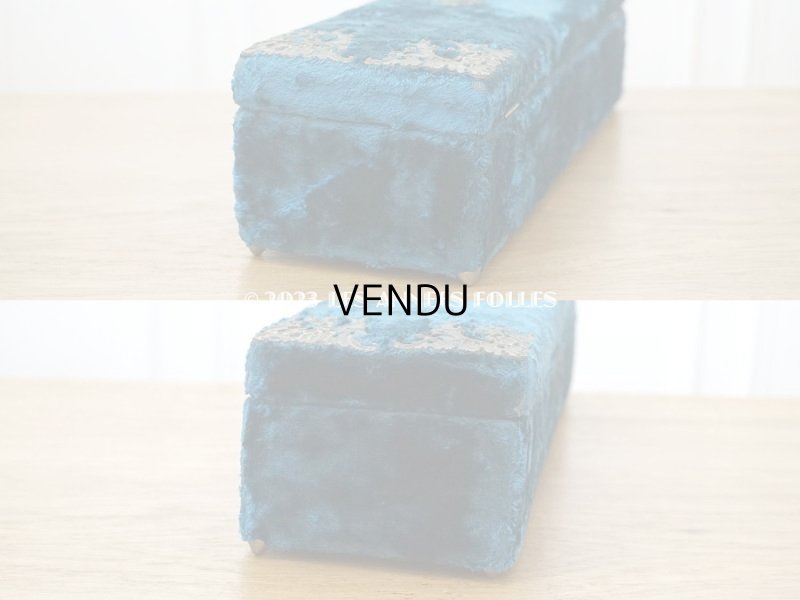 画像5: アンティーク ベルベットのグローブボックス ジュエリーケース スモーキーブルー　シルク製クッション