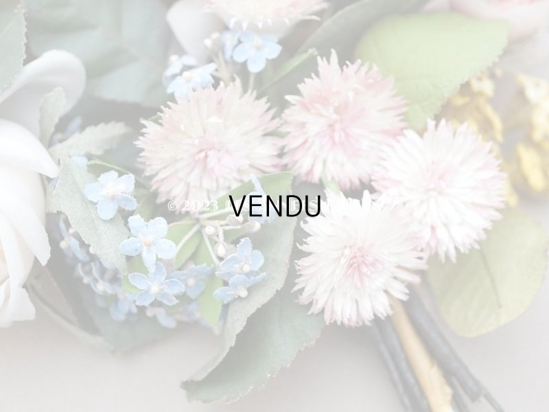 画像4: 19世紀 新品同様 アンティーク 薔薇＆ライラック＆勿忘草＆白詰草の布花　グローブ・ド・マリエのブーケ 