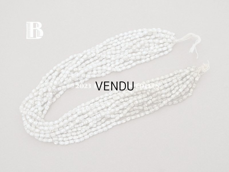 画像5: アンティーク 極小 スフレビーズ ライン入り 筒型 凹凸 吹きガラス製ビーズ シルバー 約3×4mm 約810~880ピース