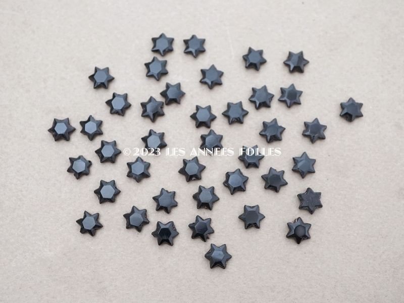 画像2: アンティーク フレンチジェット 星型ビーズ 約8mm 40ピースのセット
