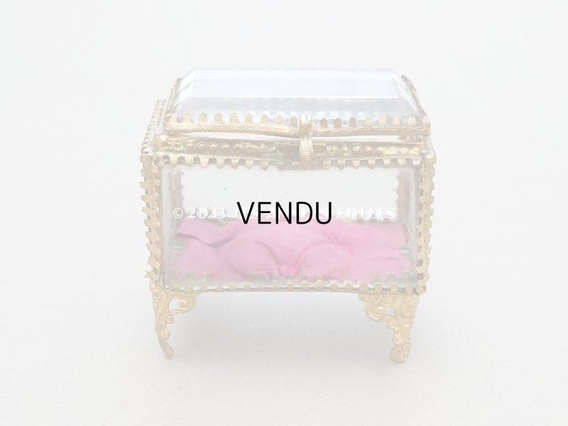 画像3: 19世紀 アンティーク ジュエリーボックス ラズベリーピンクのシルク製クッション