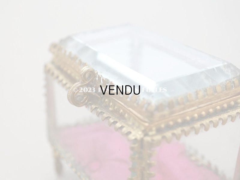 画像6: 19世紀 アンティーク ジュエリーボックス ラズベリーピンクのシルク製クッション