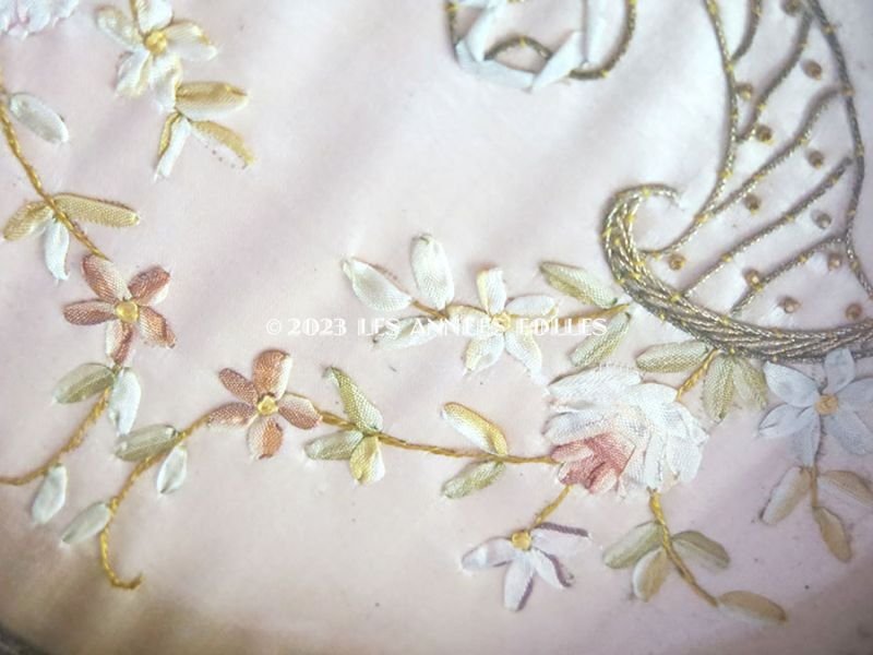 画像9: *蚤の市*アンティーク リボン刺繍のトレイ リボンワーク 小物入れ