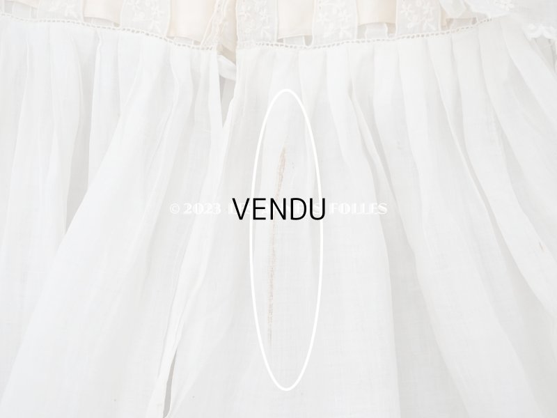 画像17: 1900年頃 アンティーク　小さな女の子のドレス ピーチピンクのリボン＆手刺繍の花模様