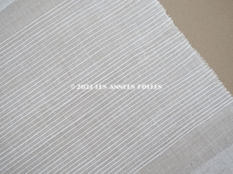 画像4: ＊蚤の市＊未使用 アンティーク ストライプ刺繍入り オーガンジー 生地 5枚セット