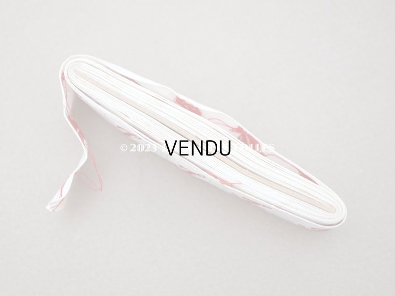 画像7: 1900年代 アンティーク 硝子の蓋の紙箱入り イニシャルテープ 