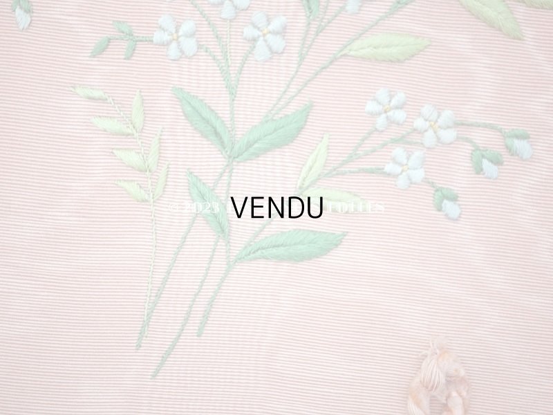 画像4: 1900年頃 アンティーク 勿忘草＆イニシャル刺繍入り　カルトナージュボックス 