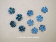 画像1: アンティーク ベルベットの布花 花びら 10ピースのセット　ブルー (1)