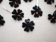 画像2: アンティーク ベルベットの布花 花びら 10ピースのセット　黒 (2)