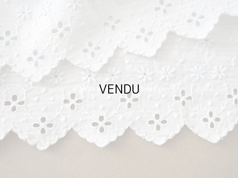 画像3: アンティーク 幅広　パウダーブルーの花刺繍入り　カットワークレース　幅12.2cm