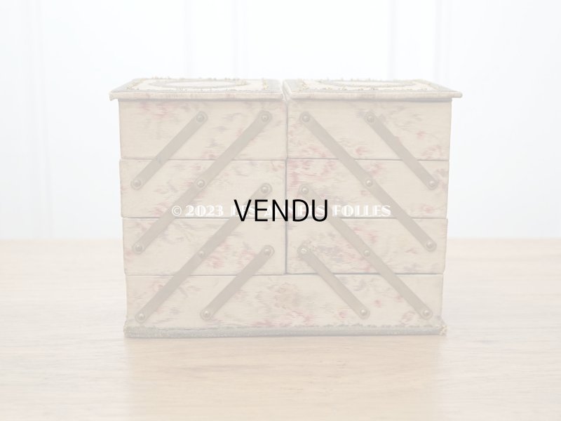 画像4: 1900年頃 アンティーク 薔薇&薄紫色のリボンのガーランド  カルトナージュボックス アコーディオン式