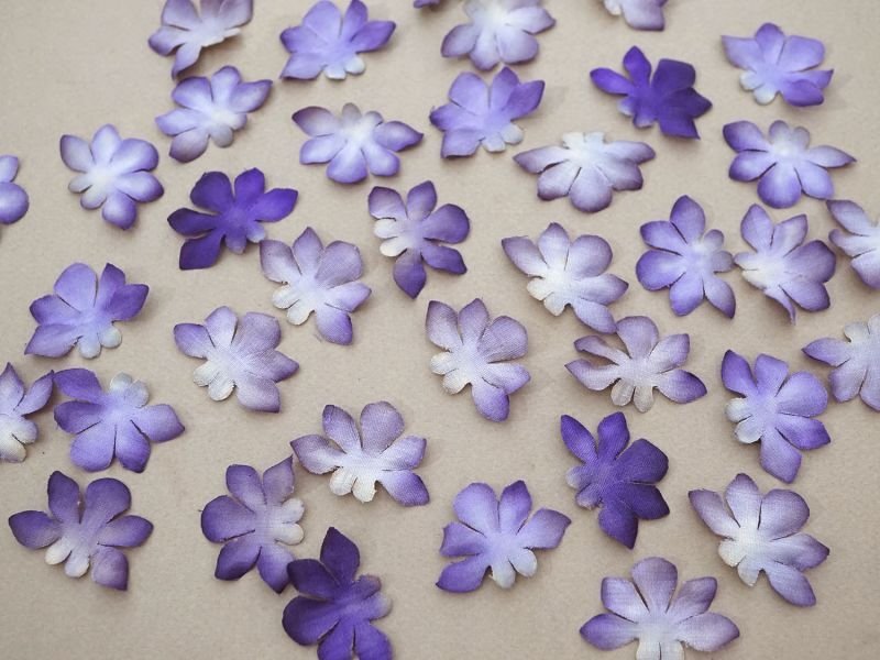 画像3: 【クリスマスセール2023対象外】アンティーク 布花材料 菫の花びら 36枚のセット