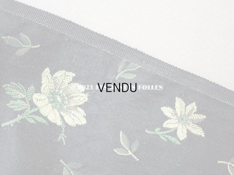 画像4: 19世紀 アンティーク シルク製ファブリック　ライムグリーンの花模様　ジャガード織　48×129cm