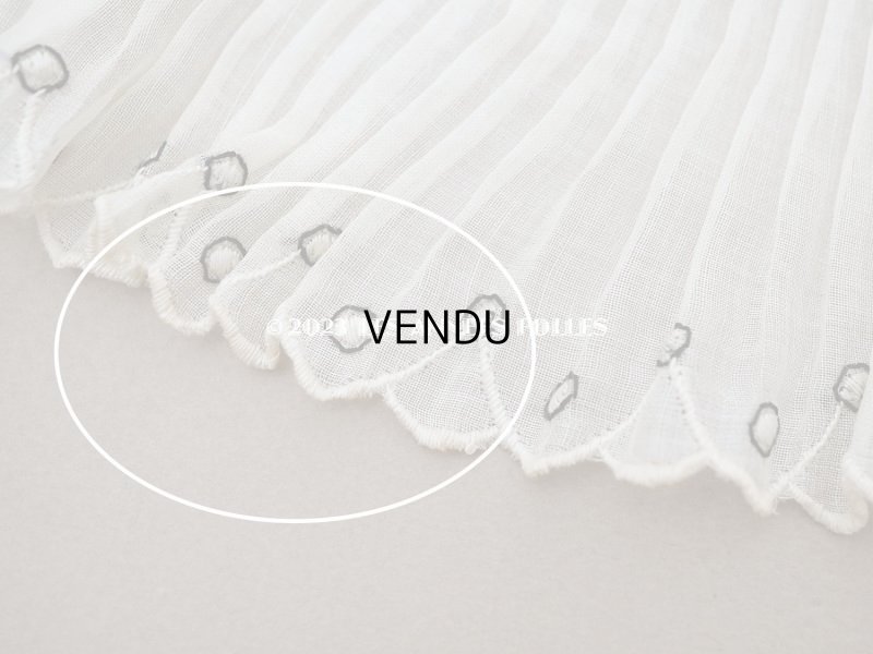 画像10: アンティーク スカラップ プリーツリボン ドット刺繍入り 7.8cm幅 コットンオーガンジー