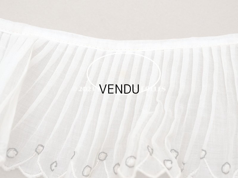 画像6: アンティーク スカラップ プリーツリボン ドット刺繍入り 7.8cm幅 コットンオーガンジー