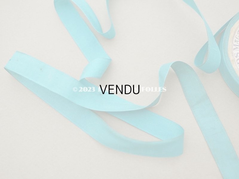 画像4: アンティーク シルク製リボン ターコイズブルー ローズパニエ 13mm COMPTOIR DES RUBANS - GRANDS MAGASINS DU PRINTEMPS -