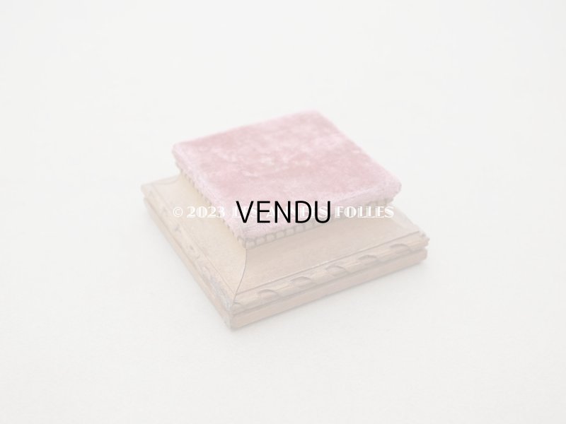 画像3: アンティーク とても小さな　ベルベットの台座 ピンク 9×9×3.8cm