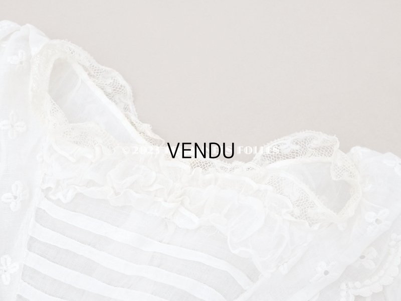 画像5: アンティーク 洗礼式のベビードレス パフスリーブ 手刺繍の花模様＆レース＆オレンジベージュのリボン