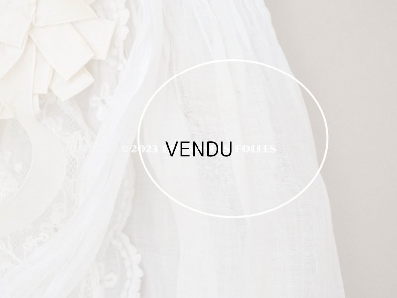 画像20: アンティーク 洗礼式のベビードレス パフスリーブ 手刺繍の花模様＆レース＆オレンジベージュのリボン