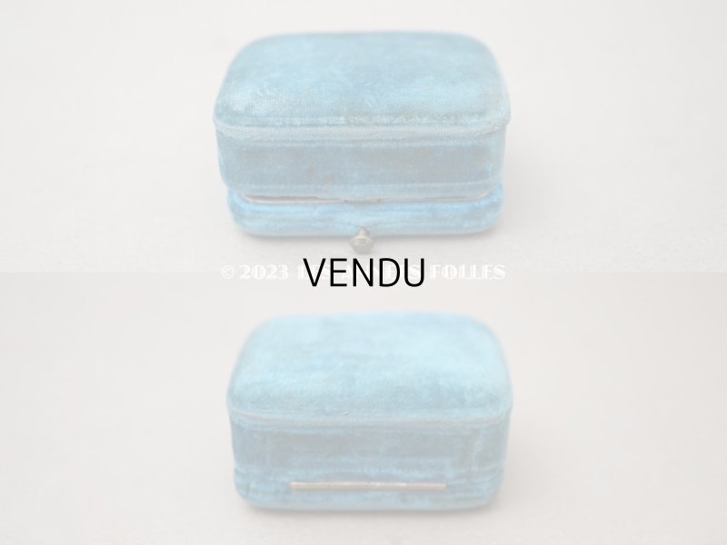 画像8: 19世紀 アンティーク ブルーのベルベットのジュエリーボックス ピアス用