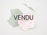 アンティーク ピンクの薔薇の布花 クウォーターロゼット咲き