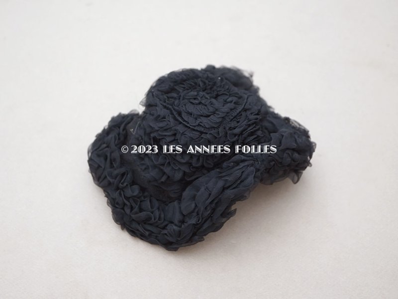 画像6: 1900年頃 アンティーク ドールハット 黒いシルクシフォンのフリル ヴェルサイユの帽子店