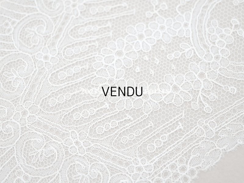 画像6: アンティーク バルブ・ド・ボネ オフホワイトのシャンティイレース　