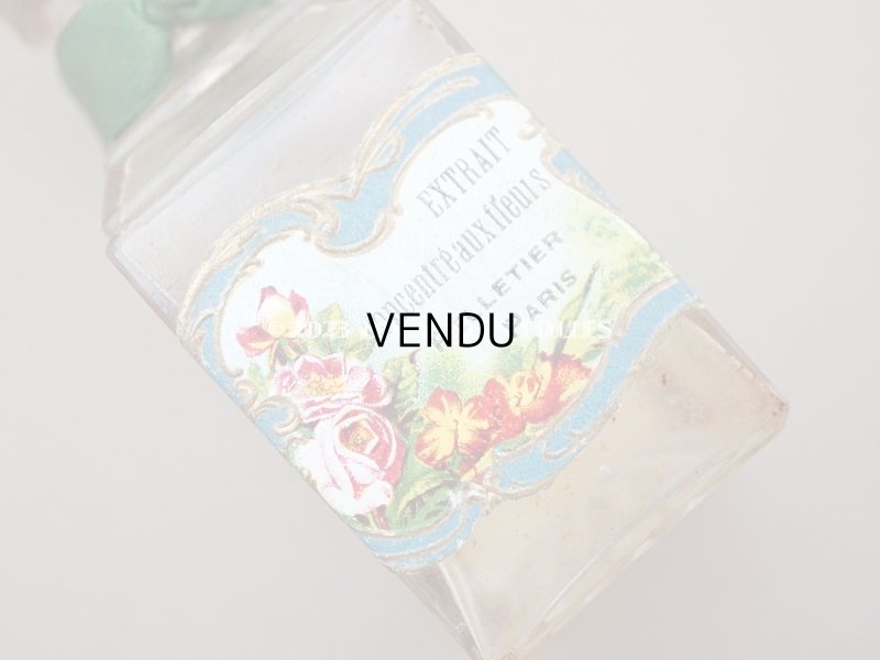 画像3: アンティーク 薔薇のパフュームボトル クリスタル製 EXTRAIT CONSENTRE AUX FLEURS  - PELLETIER PARIS - 