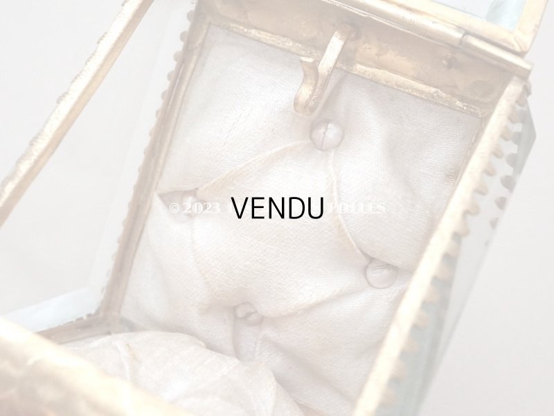 画像11: アンティーク 懐中時計 & ジュエリーボックス パウダーピンクのシルク製クッション