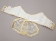 画像2: 19世紀末 アンティーク 付け襟 シルクオーガンジーのトリム & 手編みのレース (2)