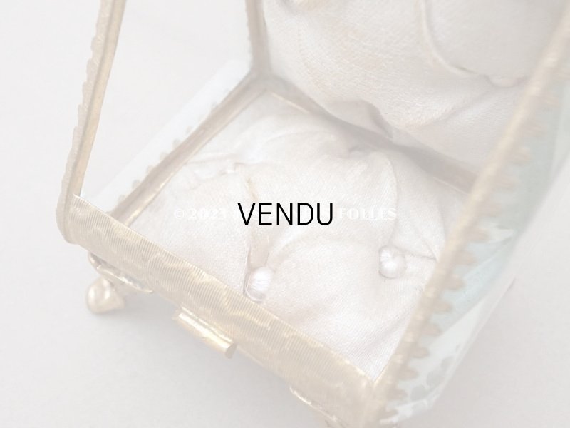 画像12: アンティーク 懐中時計 & ジュエリーボックス パウダーピンクのシルク製クッション