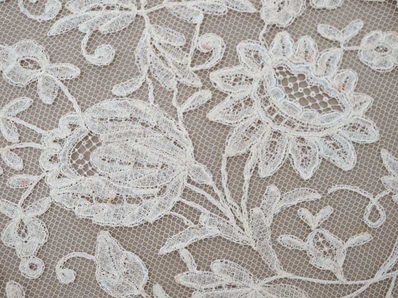 画像10: 19世紀末 アンティーク 幅広52cm 手編みのボビンレース 生成り 9m アプリカシオン・アングルテール