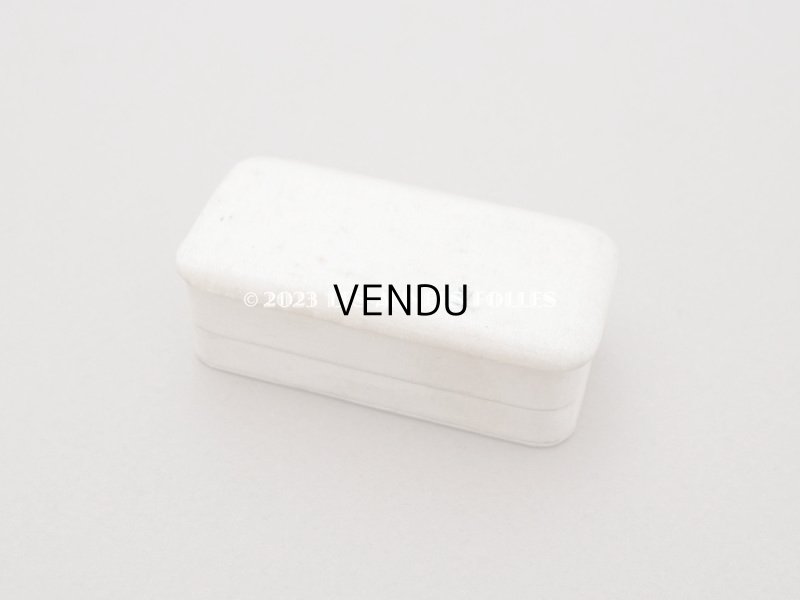 画像6: 1900年頃 アンティーク  シルクサテンのジュエリーボックス  オフホワイト