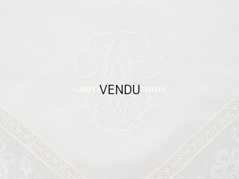 画像5: アンティーク 大きなクッションカバー モノグラム刺繍入り 96×93cm　ヴァランシエンヌレースのフリル　