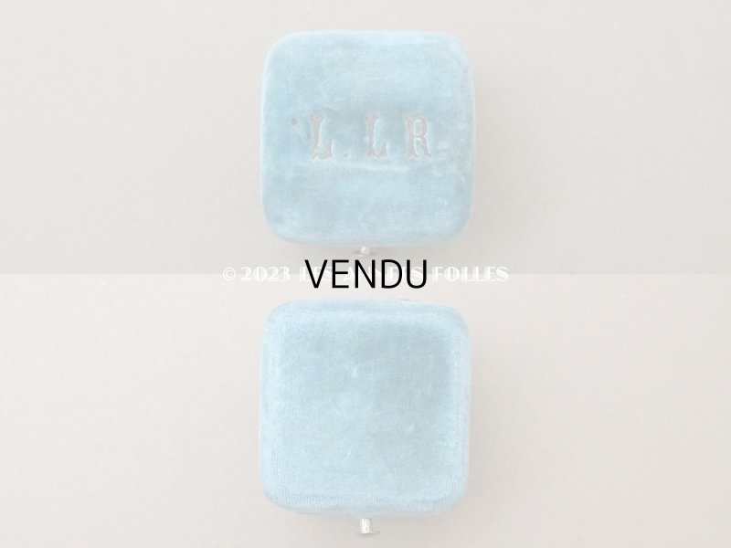 画像4: 19世紀 アンティーク リングボックス イニシャル入り　ブルーのベルベット ジュエリーボックス 