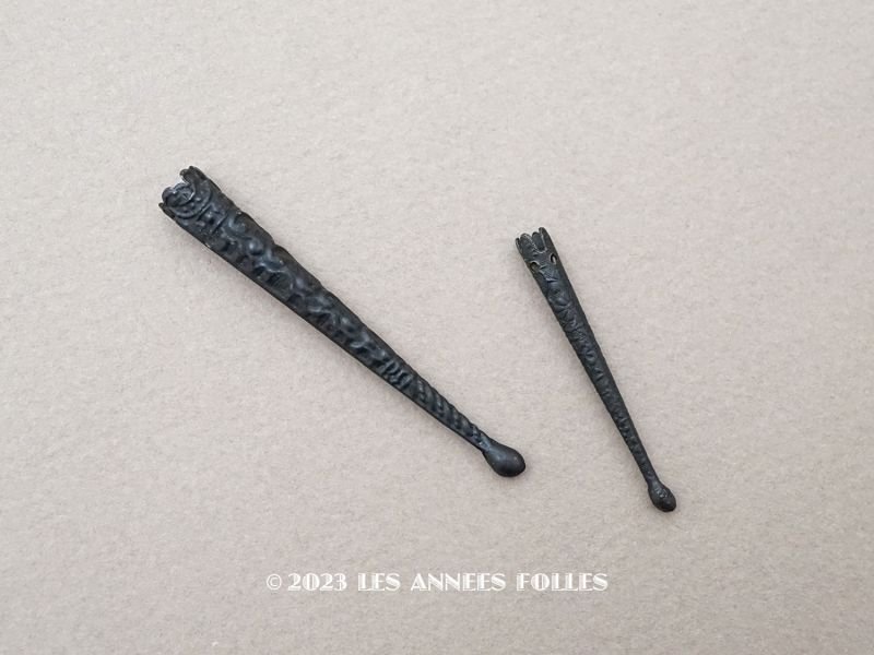 画像1: 19世紀末 アンティーク 紐先用メタルパーツ ブーケホルダー  黒