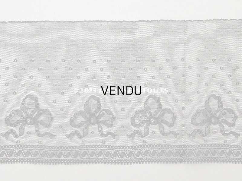 画像3: 【クリスマスセール2023対象外】1900年頃 アンティーク 幅広 リボン柄　シャンティイレース  17cm幅  1.75m〜2.5m