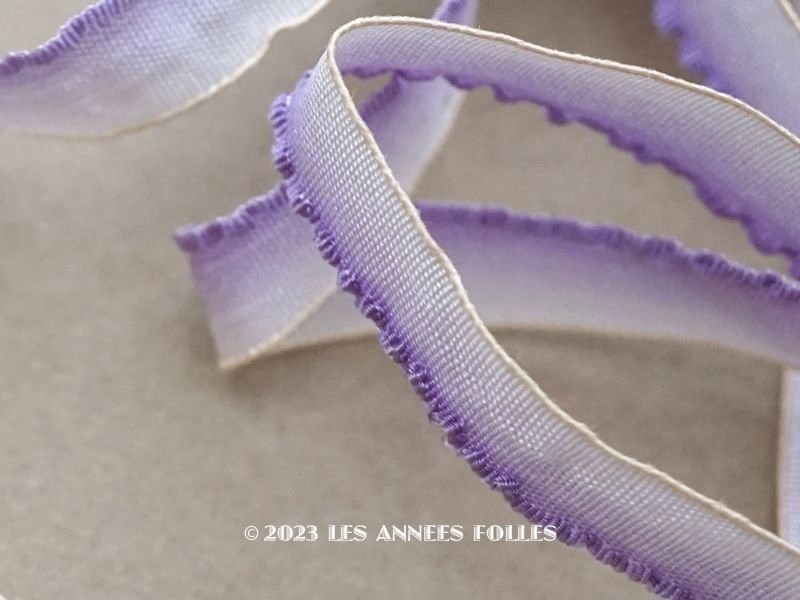 画像1: 19世紀末 アンティーク 極細　シルク製 フリル付トリム  6mm幅 薄紫 