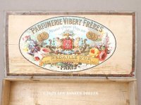 19世紀末 アンティーク 天使のパフュームボックス HUILE SAIDA  - PARFUMERIE VIBERT FRERES PARIS -