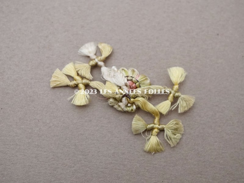 画像2: 19世紀末 アンティーク シルク製 パスマントリー パウダーピンクの薔薇 ロココモチーフ