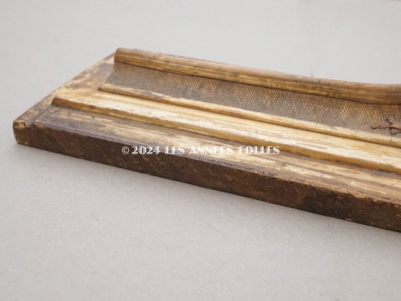 画像6: ＊蚤の市＊アンティーク 木製 ミラーフレームのサンプル ロカイユ装飾 55×13.5cm