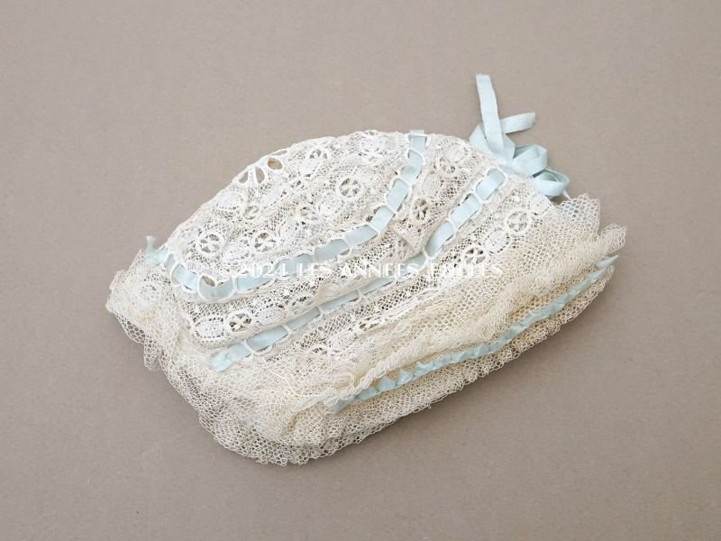 画像5: アンティーク ドール用 小さなボネ パウダーブルーのシルクリボン&チュールレースのプリーツ