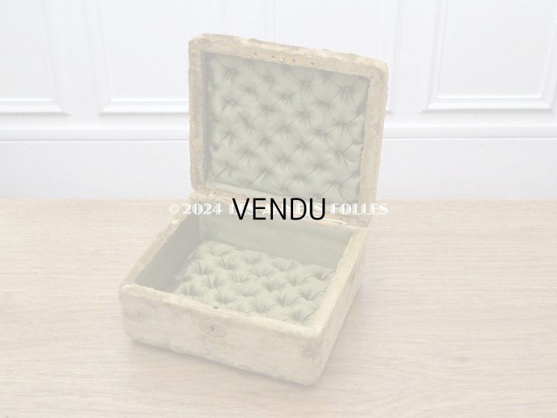 画像8: 19世紀末 アンティーク 裁縫箱&ジュエリーボックス　カーキ ベルベット＆シルククッション