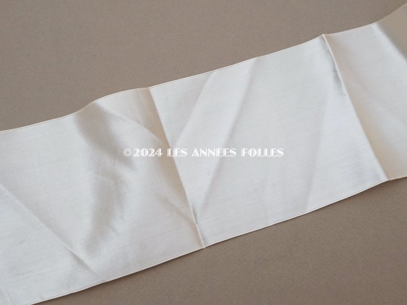 画像3: 1900年頃 アンティーク シルク製 サテンリボン 幅広 10cm幅  パウダーピンク