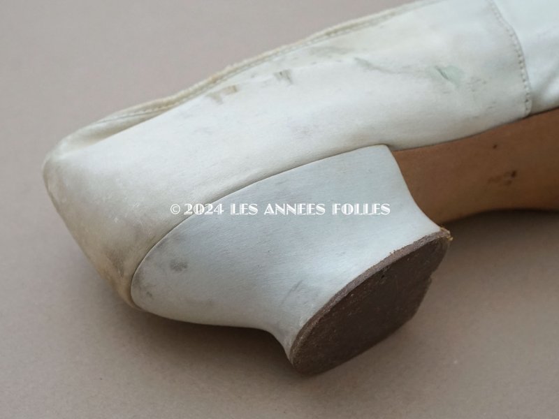 画像10: 1900年頃 アンティーク ウェディング シューズ パウダーブルーのシルクサテン 